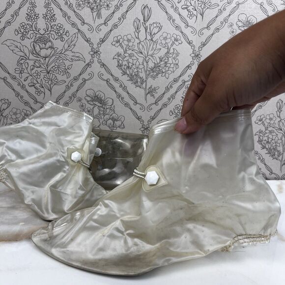 Vintage High Heels Rain Slip On Shoe Covers Pinup Retro Women's Rain Accessories - Picture 10 of 14